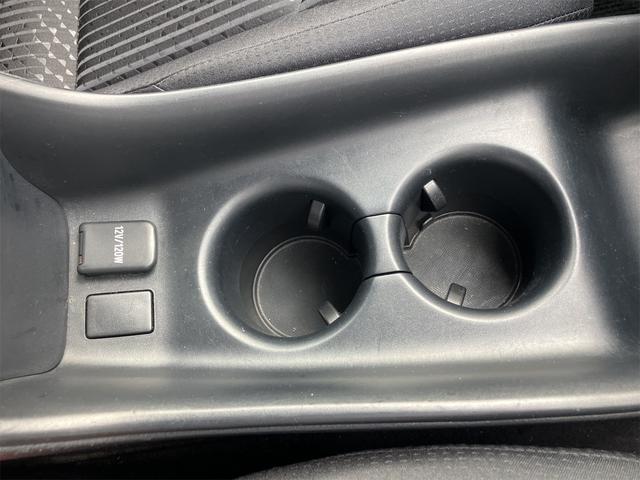 プリウス S バックカメラ ETC アイドリングストップ LEDヘッドランプ キーレス スマートキー 運転席・助手席エアバッグ(34枚目)