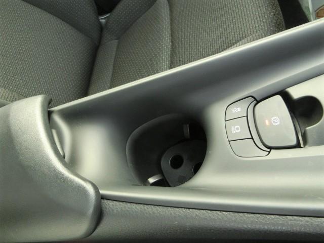 S-T LEDパッケージ 安全ブレーキ・モデリスタフロントスポイラー・9型純正ナビ・Bluetooth・地デジ・クルコン・オートハイビーム・LEDヘッドライト・Bカメラ・ETC・純正17AW・スマートキーウインカーミラー(26枚目)