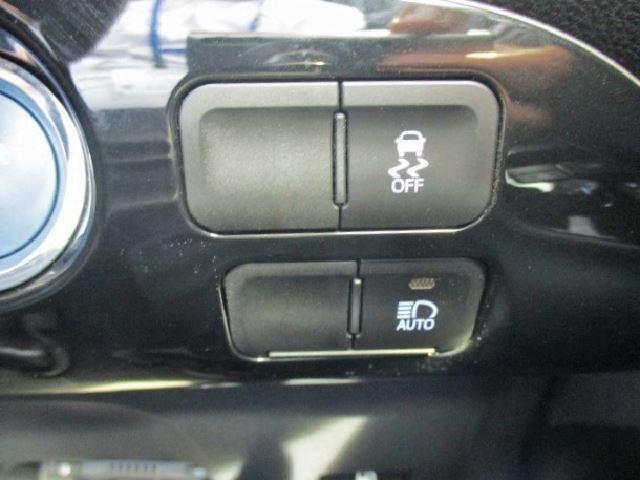 E 安全ブレーキ・ドラレコ・純正SDナビ・Bluetooth・バックカメラ・ETC・クルコン・スマートキー・オートエアコン・LEDヘッドライト・オートハイビーム・ウィンカードアミラー(16枚目)