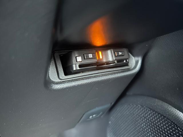 L 安全ブレーキ・ETC・Bカメラ・メモリーナビ・Bluetooth・SD・オートエアコン・オートハイビーム・プロジェクターヘッドライト・ウインカードアミラー・アイドリングストップ(13枚目)
