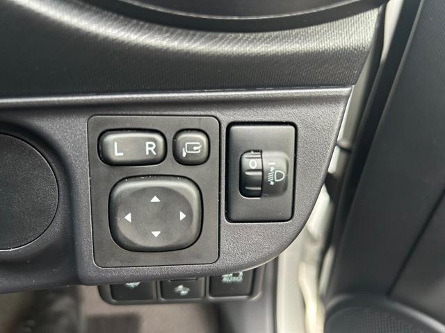 L 安全ブレーキ・ETC・Bカメラ・メモリーナビ・Bluetooth・SD・オートエアコン・オートハイビーム・プロジェクターヘッドライト・ウインカードアミラー・アイドリングストップ(16枚目)