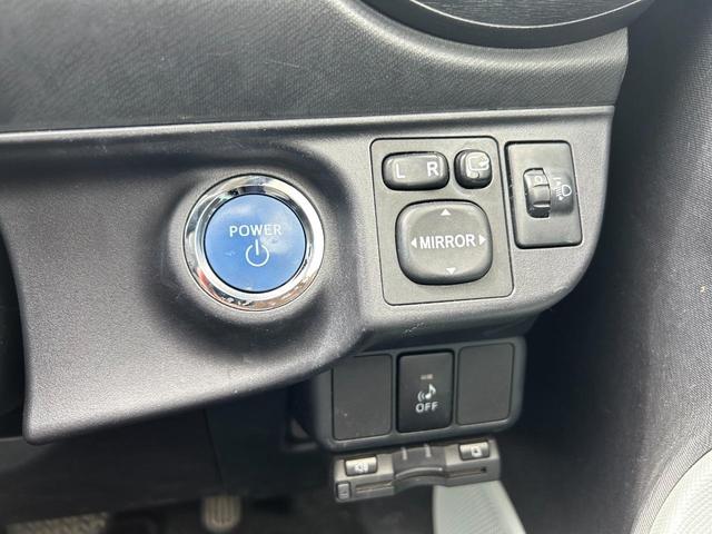 S 純正ナビ(NHZD-W62G)バックカメラ Bluetooth フルセグ CD/DVD ETC スマートキー プッシュスタート アイドリングストップ フロントフォグランプ ステアリングスイッチ USB(9枚目)