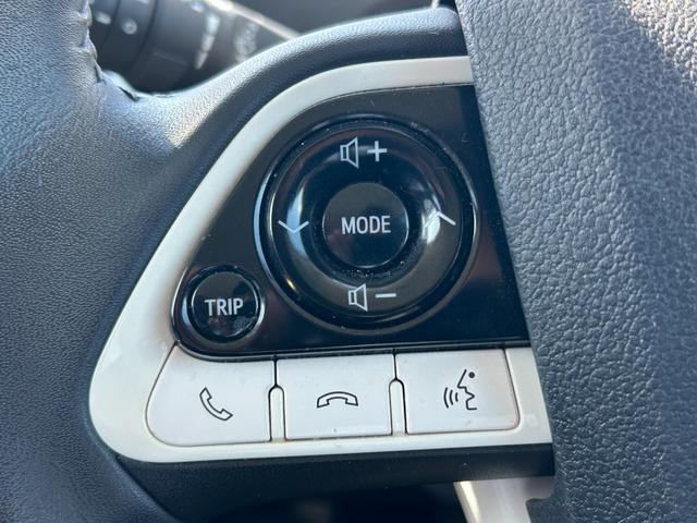 プリウス Ｓ　ＴＯＹＯＴＡ純正ナビ・ビルトインＥＴＣ・Ｂｌｕｅｔｏｏｔｈ・フォグランプ・ＬＥＤヘッドライト・バックカメラ・ドライブレコーダー・スマートキー・プッシュスタート・オートエアコン・フルセグＴＶ・純正アルミ（47枚目）