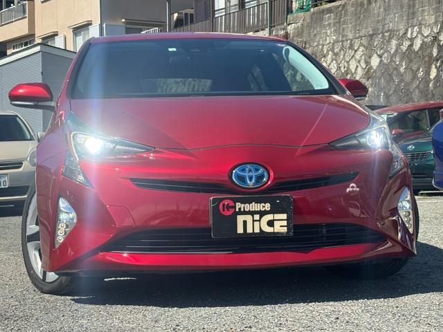 プリウス Ｓツーリングセレクション　トヨタセーフティーセンス・純正ナビ・バックカメラ・ビルトインＥＴＣ・プッシュスタート・クルコン・スマートキー・シートヒーター・レザーシート・ＬＥＤヘッド・純正アルミ・フォグランプ・横滑り防止装置！（5枚目）