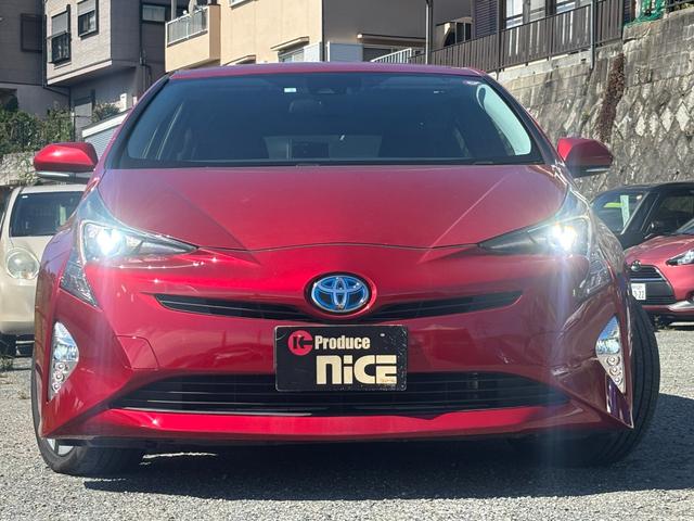 プリウス Ｓツーリングセレクション　トヨタセーフティーセンス・純正ナビ・バックカメラ・ビルトインＥＴＣ・プッシュスタート・クルコン・スマートキー・シートヒーター・レザーシート・ＬＥＤヘッド・純正アルミ・フォグランプ・横滑り防止装置！（9枚目）