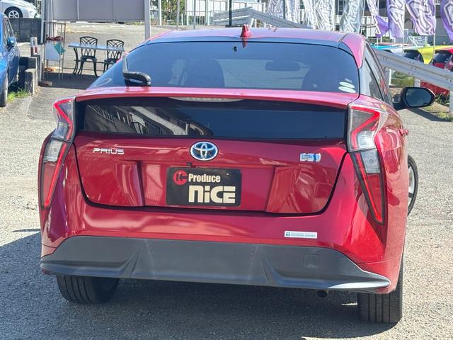 プリウス Ｓツーリングセレクション　トヨタセーフティーセンス・純正ナビ・バックカメラ・ビルトインＥＴＣ・プッシュスタート・クルコン・スマートキー・シートヒーター・レザーシート・ＬＥＤヘッド・純正アルミ・フォグランプ・横滑り防止装置！（31枚目）