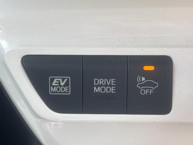 プリウス Ｓツーリングセレクション　トヨタセーフティーセンス・純正ナビ・バックカメラ・ビルトインＥＴＣ・プッシュスタート・クルコン・スマートキー・シートヒーター・レザーシート・ＬＥＤヘッド・純正アルミ・フォグランプ・横滑り防止装置！（41枚目）