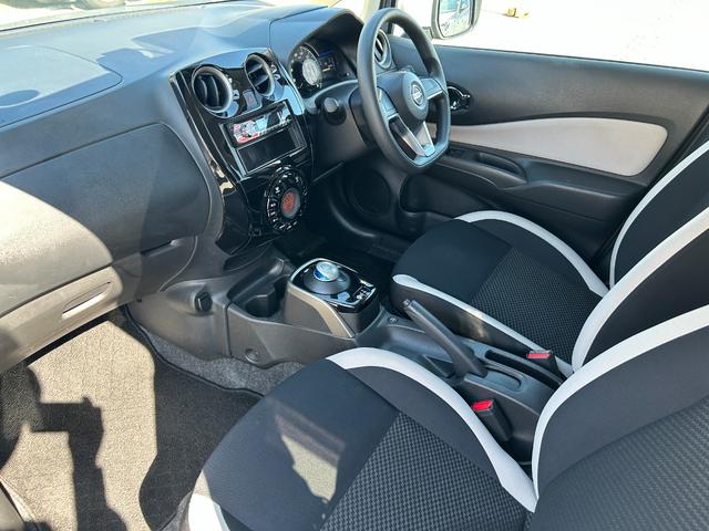 ノート e-パワー B エマージェンシーブレーキ・アラウンドビューモニター・コーナーセンサー・ETC・ドラレコ・バックカメラ・デジタルインナーミラー・レーンキープアシスト・Pスタート・オートエアコン・スマートキー・電格ミラー(55枚目)