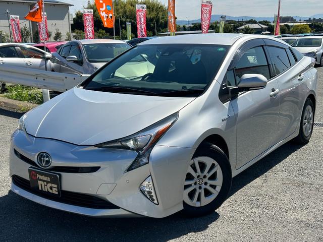 プリウス Sセーフティプラス トヨタセーフティーセンス・純正9型ナビ・バックカメラ・ETC・ドラレコ・クルコン・プッシュスタート・Bluetooth・LEDヘッド・純正アルミ・パーキングアシスト・コーナーセンサー・フルセグ・フォグ(29枚目)