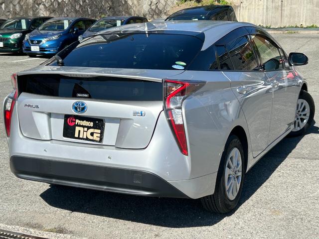 プリウス Sセーフティプラス トヨタセーフティーセンス・純正9型ナビ・バックカメラ・ETC・ドラレコ・クルコン・プッシュスタート・Bluetooth・LEDヘッド・純正アルミ・パーキングアシスト・コーナーセンサー・フルセグ・フォグ(31枚目)