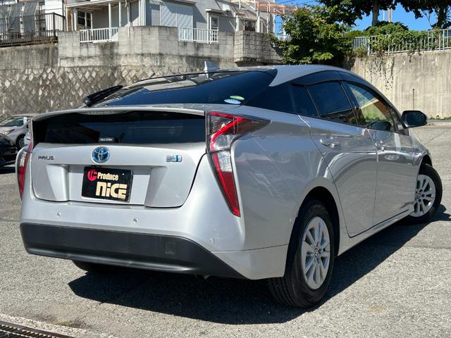 プリウス Sセーフティプラス トヨタセーフティーセンス・純正9型ナビ・バックカメラ・ETC・ドラレコ・クルコン・プッシュスタート・Bluetooth・LEDヘッド・純正アルミ・パーキングアシスト・コーナーセンサー・フルセグ・フォグ(32枚目)