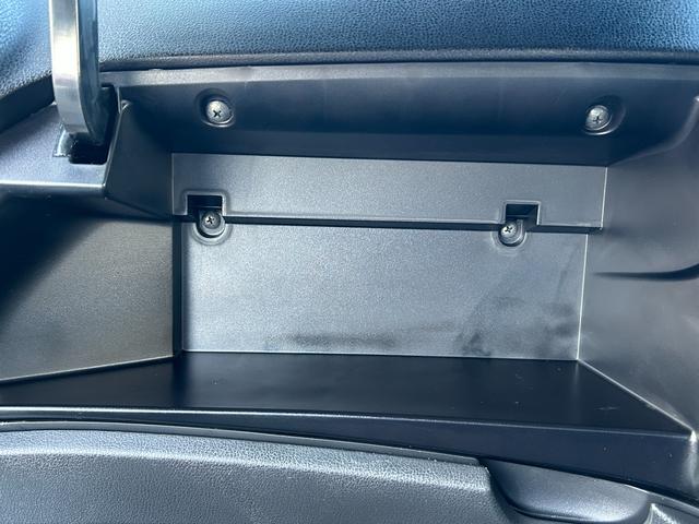 ノート Ｘ　エマージェンシーブレーキ・バックカメラ・純正ナビ・衝突軽減ブレーキ・ＥＴＣ・前後ドラレコ・Ｂｌｕｅｔｏｏｔｈ・プッシュスタート・レーンキープアシスト・スマートキー・ワンセグ・横滑り防止装置・盗難防止（61枚目）