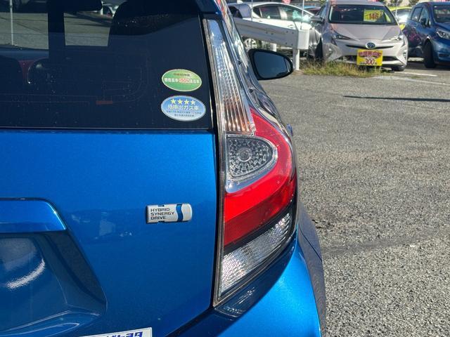 アクア S トヨタセーフティーセンス・オートマチックハイビーム・レーンキープ・純正ナビ・バックカメラ・ビルトインETC・ドラレコ・Bluetooth・フルセグTV・コーナーセンサー・オートエアコン・電動格納ミラー(21枚目)