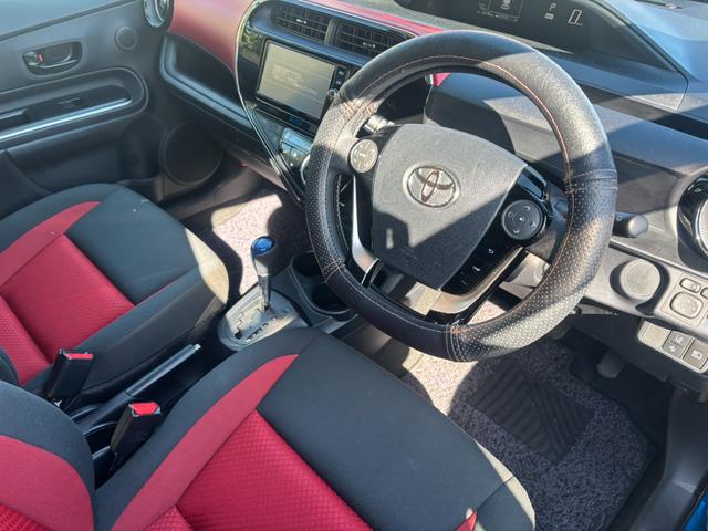 アクア S トヨタセーフティーセンス・オートマチックハイビーム・レーンキープ・純正ナビ・バックカメラ・ビルトインETC・ドラレコ・Bluetooth・フルセグTV・コーナーセンサー・オートエアコン・電動格納ミラー(52枚目)