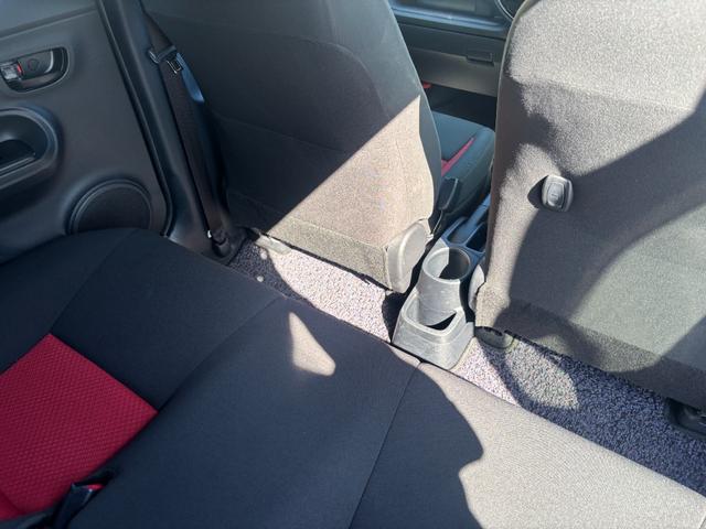 アクア S トヨタセーフティーセンス・オートマチックハイビーム・レーンキープ・純正ナビ・バックカメラ・ビルトインETC・ドラレコ・Bluetooth・フルセグTV・コーナーセンサー・オートエアコン・電動格納ミラー(54枚目)