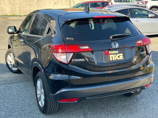 ヴェゼル ハイブリッドX あんしんパッケージ・ホンダインターナビ・パドルシフト・クルコン・スマキー・電子パーキング・バックカメラ・ビルトインETC・LEDヘッドライト・フォグランプ・純正アルミ・ドラレコ・ワンセグTV・(19枚目)