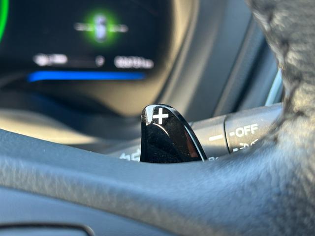 ヴェゼル ハイブリッドX あんしんパッケージ・ホンダインターナビ・パドルシフト・クルコン・スマキー・電子パーキング・バックカメラ・ビルトインETC・LEDヘッドライト・フォグランプ・純正アルミ・ドラレコ・ワンセグTV・(51枚目)