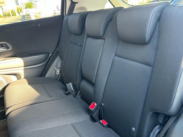 ヴェゼル ハイブリッドX あんしんパッケージ・ホンダインターナビ・パドルシフト・クルコン・スマキー・電子パーキング・バックカメラ・ビルトインETC・LEDヘッドライト・フォグランプ・純正アルミ・ドラレコ・ワンセグTV・(59枚目)