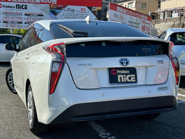 プリウス S 衝突軽減ブレーキ・9型ナビ・クルコン・ETC・バックカメラ・ドラレコ・コーナーセンサー・ヘッドアップディスプレイ・純正アルミ・パーキングアシスト・Bluetooth・LEDヘッド・フォグ・レーンキープ(18枚目)