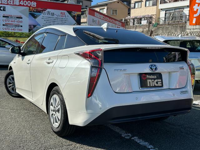 プリウス S 衝突軽減ブレーキ・9型ナビ・クルコン・ETC・バックカメラ・ドラレコ・コーナーセンサー・ヘッドアップディスプレイ・純正アルミ・パーキングアシスト・Bluetooth・LEDヘッド・フォグ・レーンキープ(20枚目)