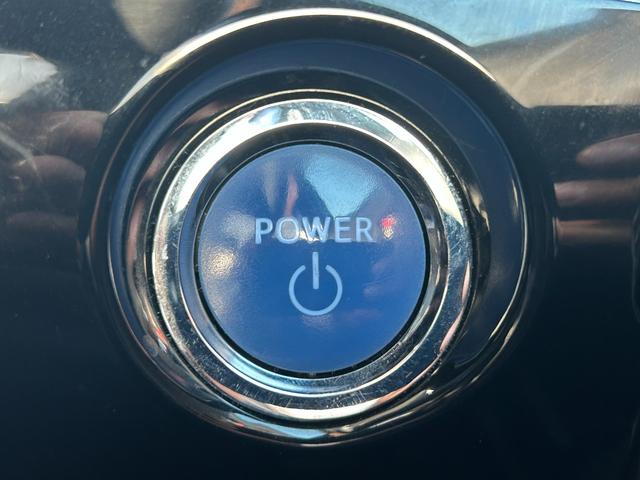 プリウス S 衝突軽減ブレーキ・9型ナビ・クルコン・ETC・バックカメラ・ドラレコ・コーナーセンサー・ヘッドアップディスプレイ・純正アルミ・パーキングアシスト・Bluetooth・LEDヘッド・フォグ・レーンキープ(34枚目)