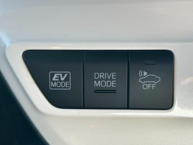 プリウス S 衝突軽減ブレーキ・9型ナビ・クルコン・ETC・バックカメラ・ドラレコ・コーナーセンサー・ヘッドアップディスプレイ・純正アルミ・パーキングアシスト・Bluetooth・LEDヘッド・フォグ・レーンキープ(41枚目)