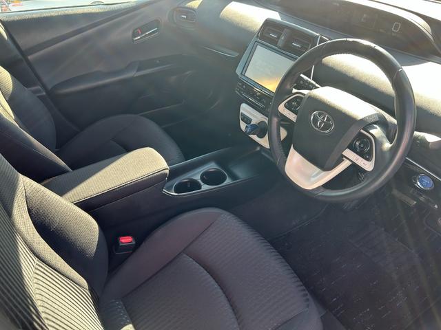 プリウス S 衝突軽減ブレーキ・9型ナビ・クルコン・ETC・バックカメラ・ドラレコ・コーナーセンサー・ヘッドアップディスプレイ・純正アルミ・パーキングアシスト・Bluetooth・LEDヘッド・フォグ・レーンキープ(54枚目)