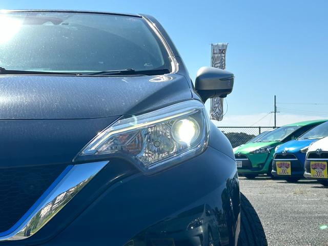 ノート e-パワー X エマージェンシーブレーキ・アラウンドビューモニター・LEDヘッドライト・フォグランプ・純正ナビ・ETC・社外アルミ・Bluetooth・コーナーセンサー・レーンキープ・ドラレコ・オートエアコン・スマキ(10枚目)
