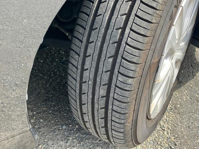 プリウス SセーフティプラスII TOYOTAセーフティセンス・クルコン・全周囲カメラ・純正ナビ・バックカメラ・コーナーセンサー・ETC・ドラレコ・ブラインドスポットモニター・Bluetooth・LEDヘッドライト・純正アルミホイール(18枚目)