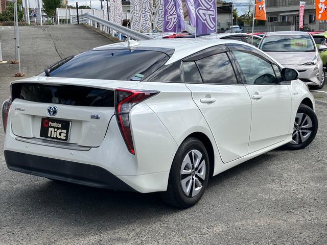 プリウス Ａ　衝突軽減・純正９型ナビ・クルコン・コーナーセンサー・ＥＴＣ・Ｂカメラ・ヘッドアップディスプレイ・パーキングアシスト・ブラインドスポットモニター・ドラレコ・ＬＥＤヘッド・純正アルミ・Ｂｌｕｅｔｏｏｔｈ！（33枚目）