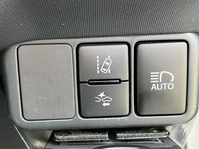 アクア L 衝突軽減ブレーキ・ETC・社外ナビ・バックカメラ・コーナーセンサー・Bluetooth・レーンキープ・ワンセグ・横滑り防止・オートハイビーム・オートエアコン・パワーウィンドウ・ABS・電動格納ミラー(33枚目)