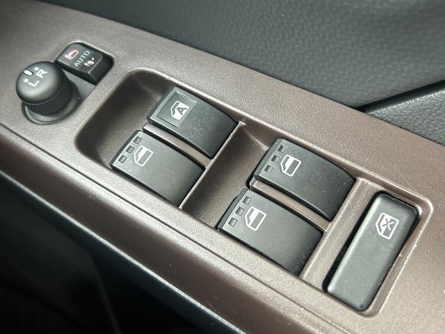 タンク G S 両側電動ドア・衝突軽減・トヨタ純正ナビ・Bカメラ・ETC・Pスタート・クルコン・Bluetooth・コーナーセンサー・スマキー・レーンキープ・アイドリングストップ・電動格納ミラー・ウィンカーミラー!!(35枚目)