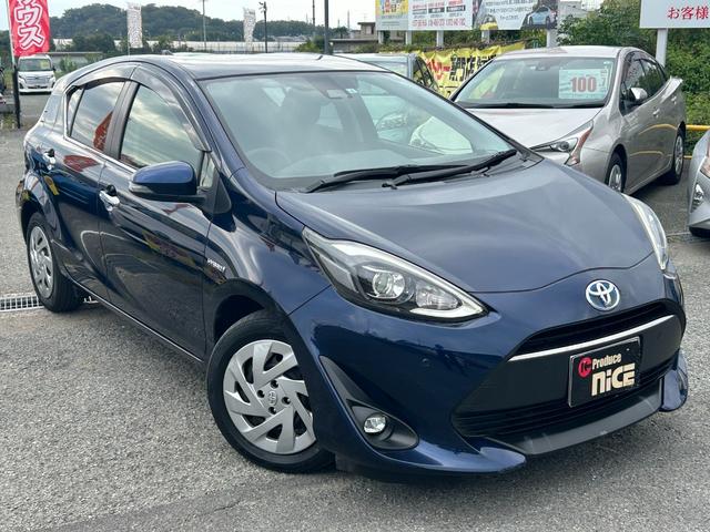 アクア Sスタイルブラック 衝突軽減ブレーキ・Pスタート・スマートキー・純正9型ナビ・シートヒーター・LEDヘッド・Bカメラ・ビルトインETC2.0・フォグ・Bluetooth・フルセグ・レーンキープ・オートマチックハイビーム!(8枚目)