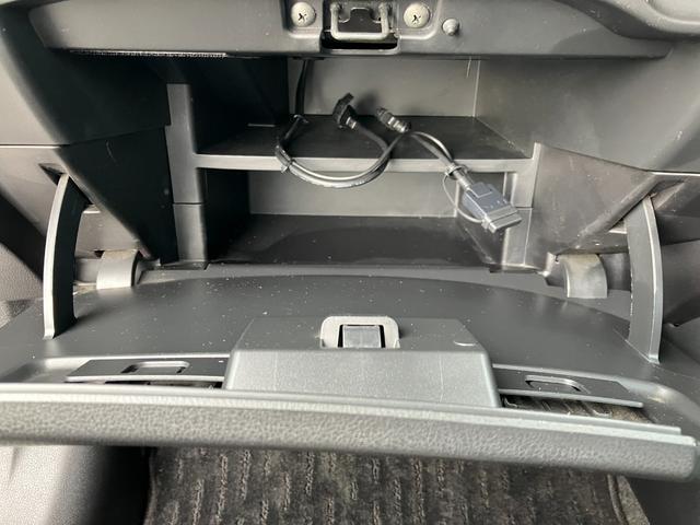 ノート Ｘ　ＤＩＧ－Ｓ　日産純正ナビ・ＥＴＣ・ＨＩＤヘッド・社外１６インチアルミホイール・プッシュスタート・スマートキー・アイドリングストップ・オートエアコン・パワーウィンドウ・パワステ・電動格納ミラー・パワーウィンドウ！！（55枚目）