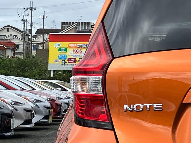 ノート e-パワー X 衝突軽減ブレーキ・Bカメラ・純正ナビ・ドラレコ・ETC・プッシュスタート・LED・フルセグ・レーンキープ・Bluetooth・スマートキー・横滑り防止・盗難防止・全席パワーウィンドウ・オートエアコン(22枚目)
