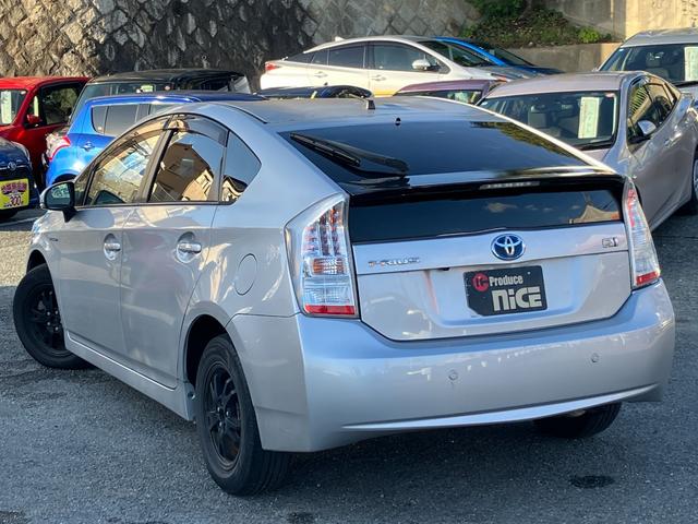 プリウス Ｓ　トヨタ純正ナビ・バックカメラ・ＥＴＣ・ＨＩＤヘッドライト・純正アルミホイール・コーナーセンサー・フロントフォグランプ・プッシュスタート・スマートキー・ＴＶ・フルフラットシート・パワーウィンドウ・ミラー（20枚目）