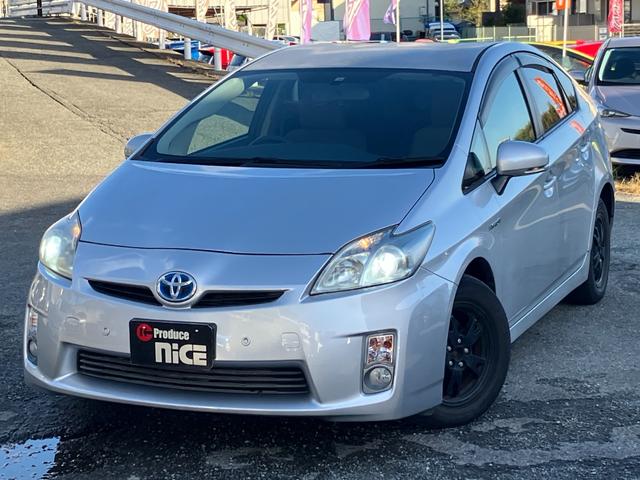 プリウス Ｓ　トヨタ純正ナビ・バックカメラ・ＥＴＣ・ＨＩＤヘッドライト・純正アルミホイール・コーナーセンサー・フロントフォグランプ・プッシュスタート・スマートキー・ＴＶ・フルフラットシート・パワーウィンドウ・ミラー（28枚目）