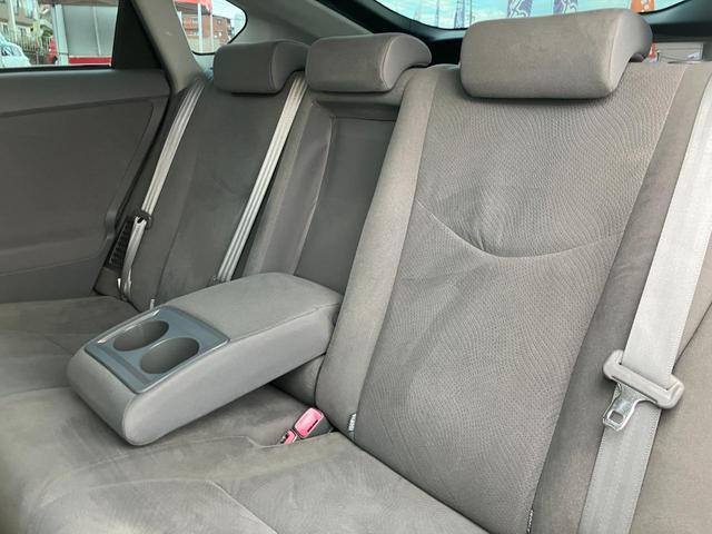 プリウス Ｓ　トヨタ純正ナビ・バックカメラ・ＥＴＣ・ＨＩＤヘッドライト・純正アルミホイール・コーナーセンサー・フロントフォグランプ・プッシュスタート・スマートキー・ＴＶ・フルフラットシート・パワーウィンドウ・ミラー（55枚目）