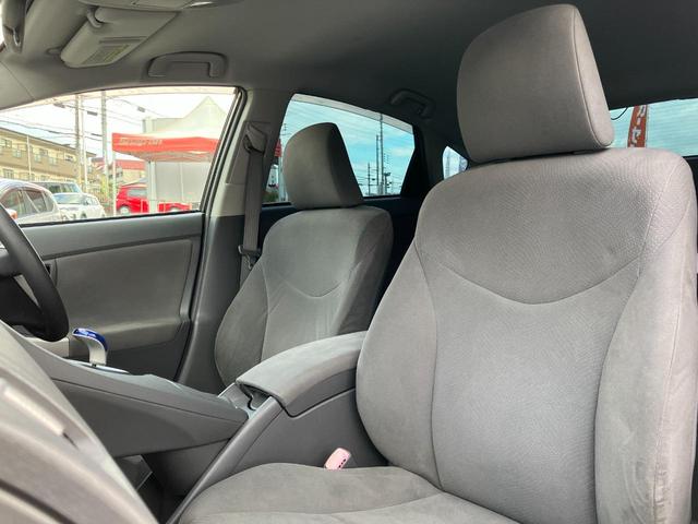 プリウス Ｓ　トヨタ純正ナビ・バックカメラ・ＥＴＣ・ＨＩＤヘッドライト・純正アルミホイール・コーナーセンサー・フロントフォグランプ・プッシュスタート・スマートキー・ＴＶ・フルフラットシート・パワーウィンドウ・ミラー（59枚目）