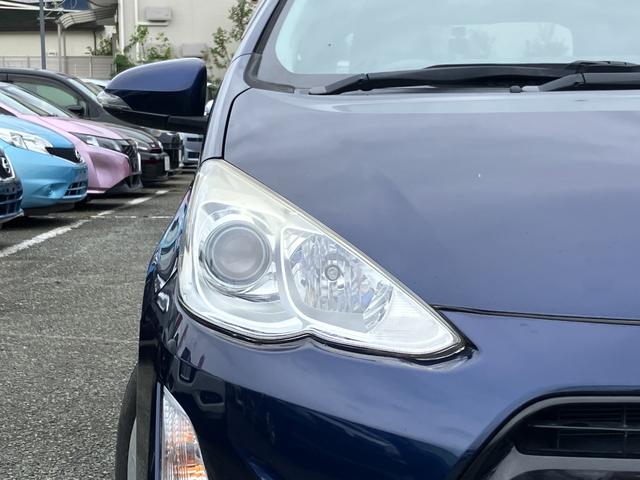 アクア Sスタイルブラック トヨタセーフティーセンス・プッシュスタート・スマートキー・トヨタ純正ナビ・Bカメラ・ビルトインETC 前後ドラレコ・Bluetooth・フルセグTV・レーンキープ・オートマチックハイビーム・電格ミラー(11枚目)