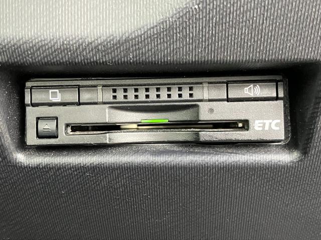 アクア Sスタイルブラック トヨタセーフティーセンス・プッシュスタート・スマートキー・トヨタ純正ナビ・Bカメラ・ビルトインETC 前後ドラレコ・Bluetooth・フルセグTV・レーンキープ・オートマチックハイビーム・電格ミラー(35枚目)