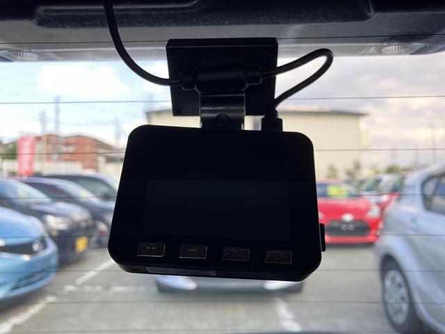 アクア Sスタイルブラック トヨタセーフティーセンス・プッシュスタート・スマートキー・トヨタ純正ナビ・Bカメラ・ビルトインETC 前後ドラレコ・Bluetooth・フルセグTV・レーンキープ・オートマチックハイビーム・電格ミラー(45枚目)