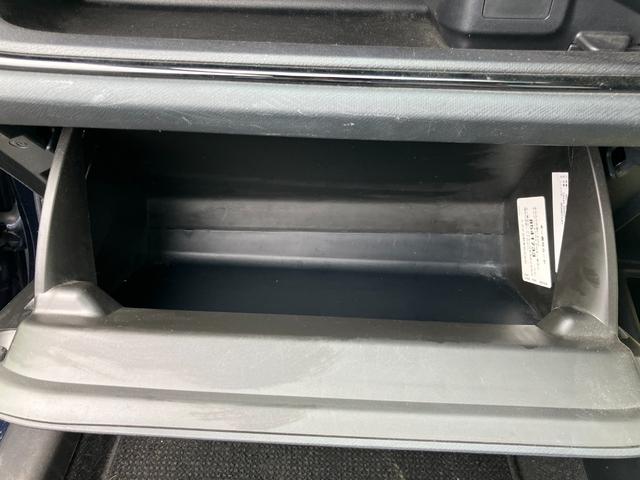 アクア Sスタイルブラック トヨタセーフティーセンス・プッシュスタート・スマートキー・トヨタ純正ナビ・Bカメラ・ビルトインETC 前後ドラレコ・Bluetooth・フルセグTV・レーンキープ・オートマチックハイビーム・電格ミラー(62枚目)