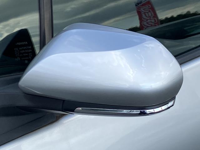 プリウス Ｓセーフティプラス　衝突軽減ブレーキ・クルコン・ヘッドアップディスプレイ・純正ナビ・バックカメラ・ビルトインＥＴＣ・レーンキープ・オートマチックハイビーム・コーナーセンサー・Ｂｌｕｅｔｏｏｔｈ・ＬＥＤヘッドライト・フォグ（14枚目）