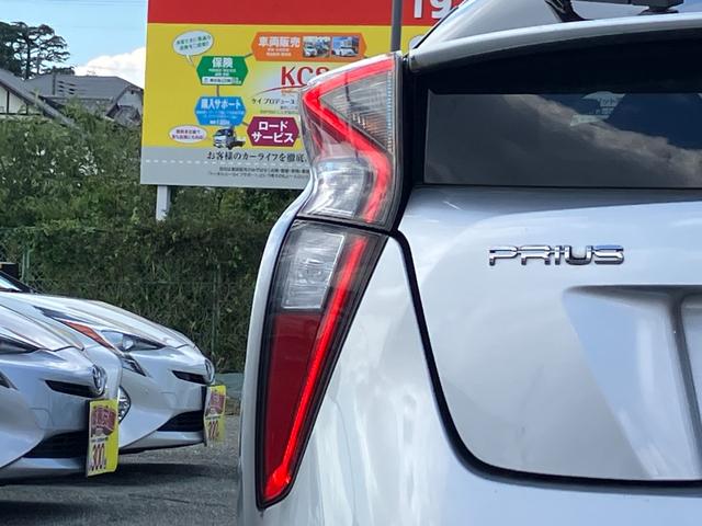 プリウス Ｓセーフティプラス　衝突軽減ブレーキ・クルコン・ヘッドアップディスプレイ・純正ナビ・バックカメラ・ビルトインＥＴＣ・レーンキープ・オートマチックハイビーム・コーナーセンサー・Ｂｌｕｅｔｏｏｔｈ・ＬＥＤヘッドライト・フォグ（24枚目）