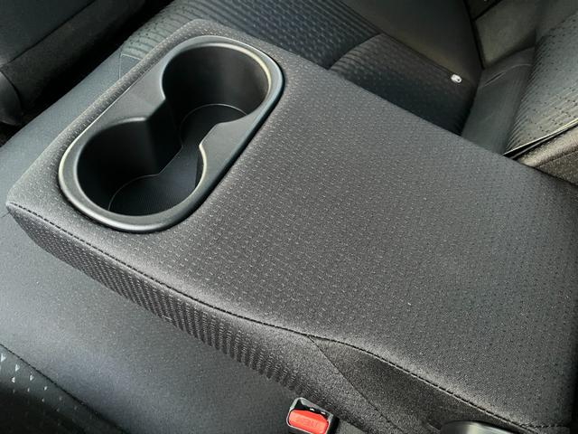 プリウス Ｓセーフティプラス　衝突軽減ブレーキ・クルコン・ヘッドアップディスプレイ・純正ナビ・バックカメラ・ビルトインＥＴＣ・レーンキープ・オートマチックハイビーム・コーナーセンサー・Ｂｌｕｅｔｏｏｔｈ・ＬＥＤヘッドライト・フォグ（60枚目）