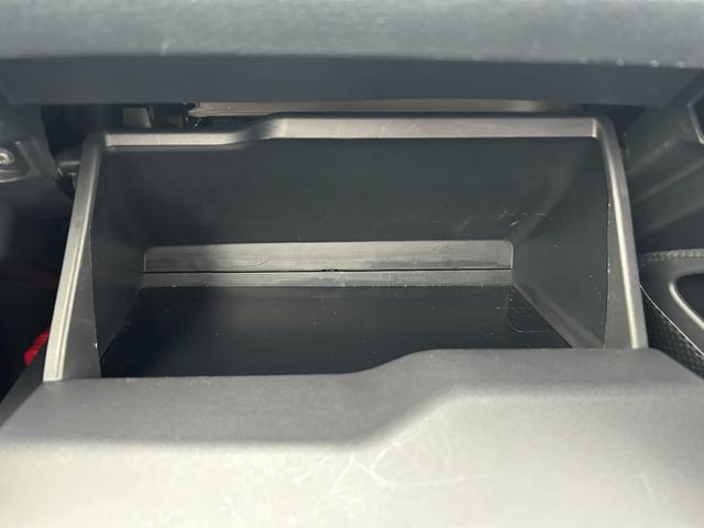 シエンタ Ｘ　トヨタセーフティーセンス・パワースライドドア・バックカメラ・トヨタ純正ナビ・ビルトインＥＴＣ２．０・ドラレコ・Ｂｌｕｅｔｏｏｔｈ・シートヒーター・フルセグＴＶ・オートマチックハイビーム・レーンキープ（60枚目）