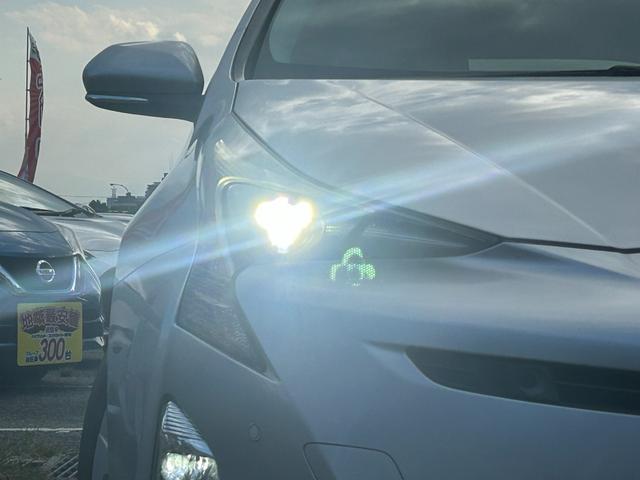 プリウス Sセーフティプラス トヨタセーフティーセンス・バックカメラ・ETC2.0・純正ナビ・LED・ドラレコ・プッシュスタート・純正AW・Bluetooth・クルコン・コーナーセンサー・Pアシスト・フルセグ・LEDフォグ・HUD(11枚目)