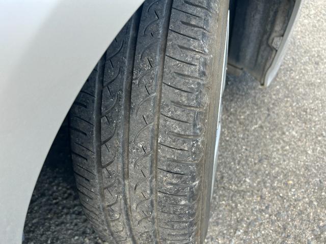 プリウス Sセーフティプラス トヨタセーフティーセンス・バックカメラ・ETC2.0・純正ナビ・LED・ドラレコ・プッシュスタート・純正AW・Bluetooth・クルコン・コーナーセンサー・Pアシスト・フルセグ・LEDフォグ・HUD(17枚目)