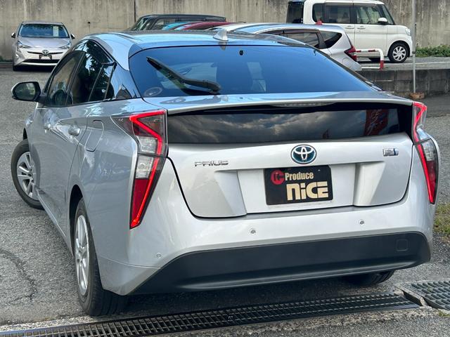 プリウス Sセーフティプラス トヨタセーフティーセンス・バックカメラ・ETC2.0・純正ナビ・LED・ドラレコ・プッシュスタート・純正AW・Bluetooth・クルコン・コーナーセンサー・Pアシスト・フルセグ・LEDフォグ・HUD(18枚目)